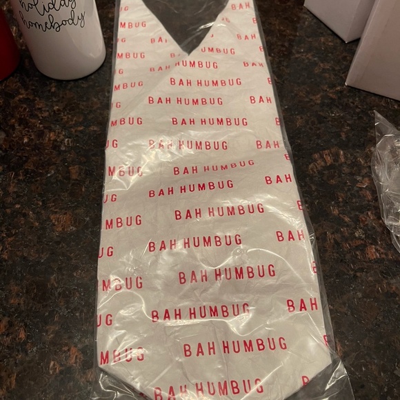 Bah humbug wine bag, wine travel bag, brand new! - Picture 2 of 2